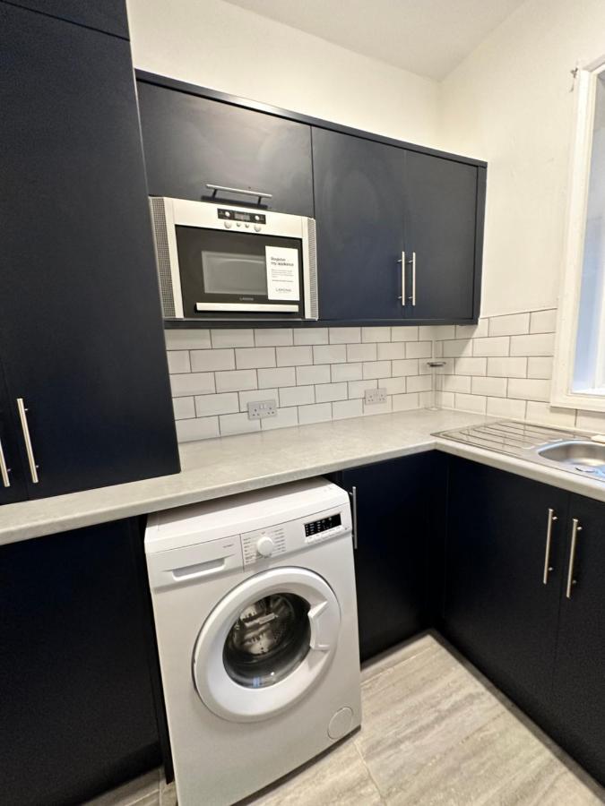 Lovely Town House Room 5 Coventry Extérieur photo